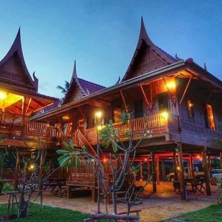 Athithara Homestay Phra Nakhon Si Ayutthaya Exterior foto