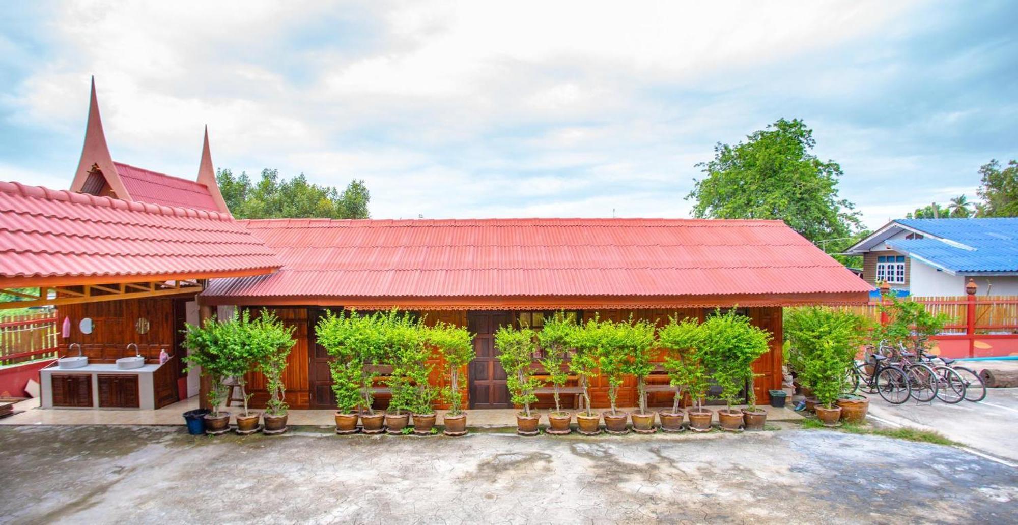 Athithara Homestay Phra Nakhon Si Ayutthaya Exterior foto