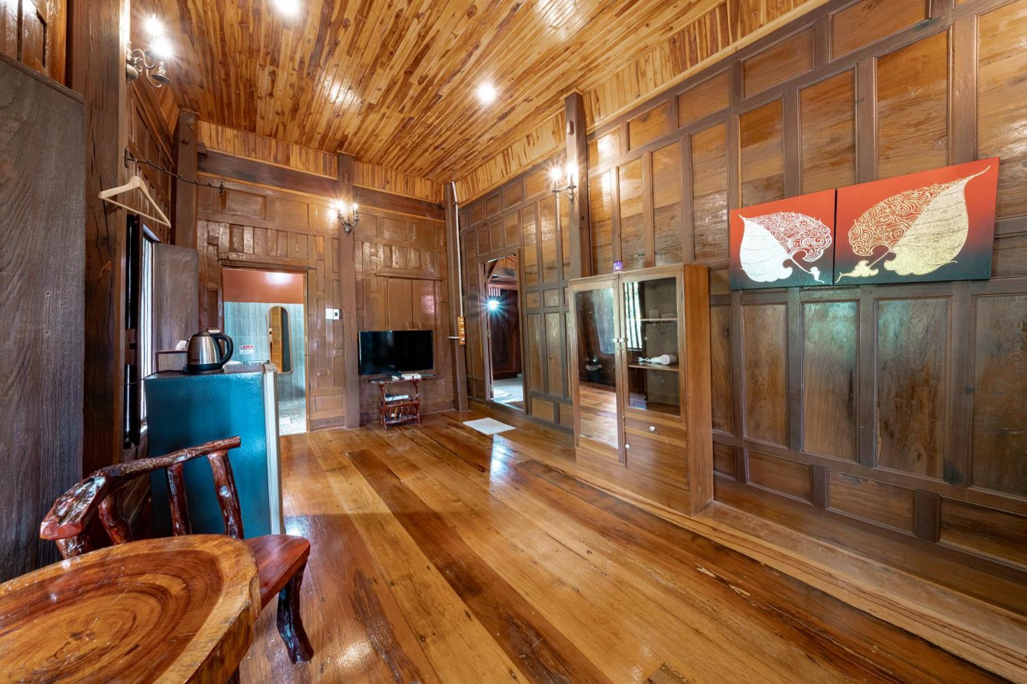 Athithara Homestay Phra Nakhon Si Ayutthaya Quarto foto